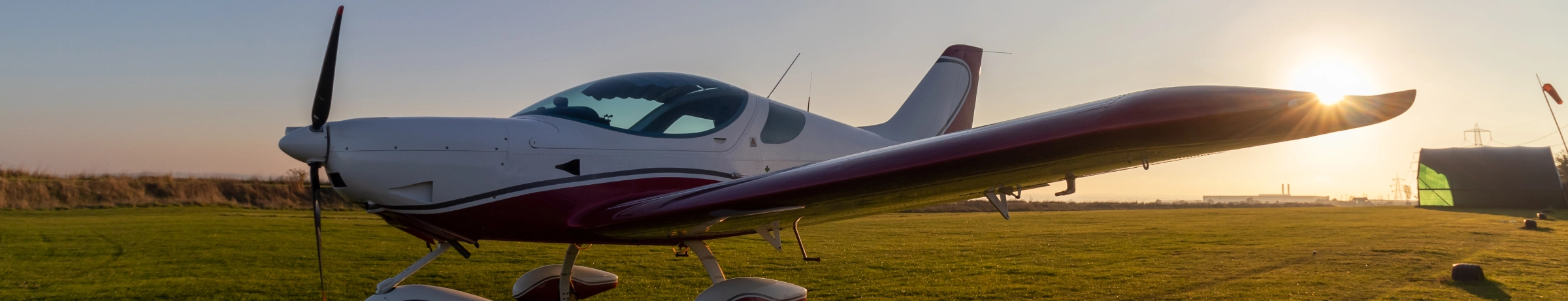 Image Gallery tec-nut.com for London Flying Lessons - Private pilot license, New Website, Pilot certification, Aviation school, Company Website, Flight simulator, Free Website, Best Website Builder, Website Builder, Free Website, Easy Website, easy website